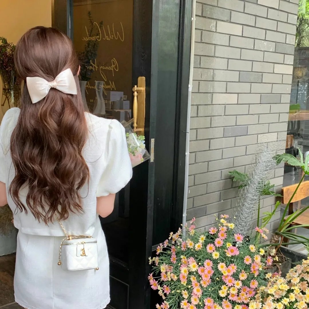 魔术的耳语