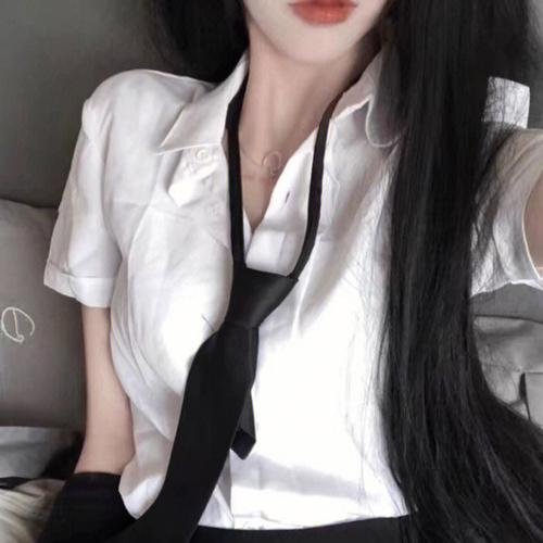 黑色蝴蝶